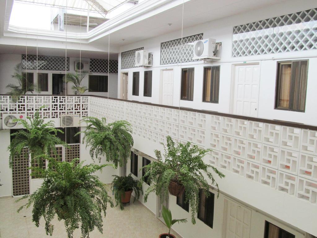 Hotel Royal Plaza Флоренция Екстериор снимка